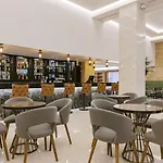 מלון Acandia 4*