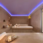Acandia Hotel